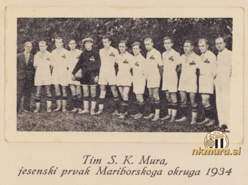 Nogometaši Mure, jesenski prvaki II. razreda mariborskega okrožja. Od leve: Josip Turk (referent Mure), Lali Turk, Turk III, Štefan Čagran, Josip Kos, Nikolaj Horvat, Josip Videnšek, Geza Vogrinčič, Ivan Debelak, Evgen Kardoš, Ivo Kardoš, Anton Novak in Peterka