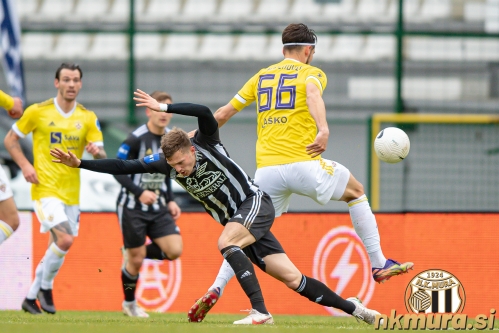 Prekršek nad Kevinom Žižkom je storil Ilija Martinović.