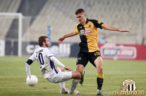 Žiga Laci igra v grškem prvoligašu AEK-ju.