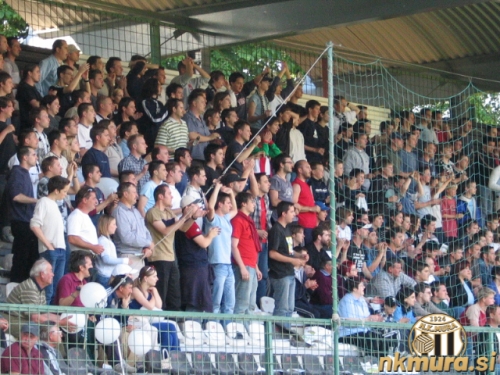 Severna tribuna