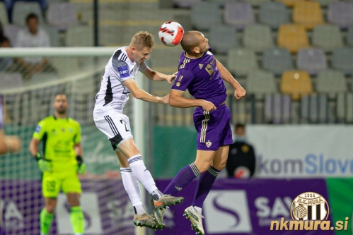 Žan Karničnik in Ognjen Mudrinski.