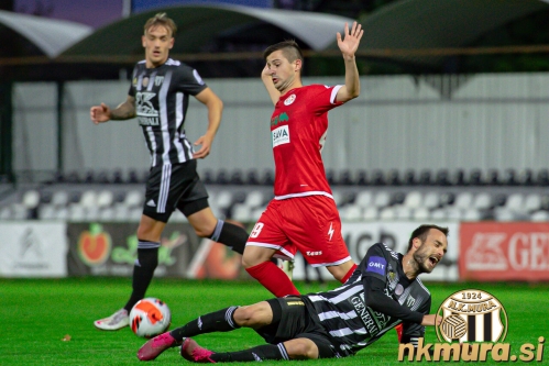 Prekršek nad Žigo Kousom.