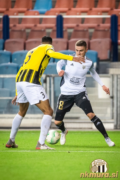Luka Bobičanec in Danilho Doekhi.
