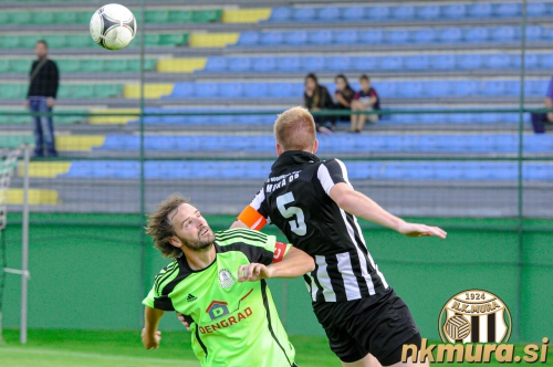 Dvoboj dveh kapetanov Damirja Čontale in Tilena Kocbeka.