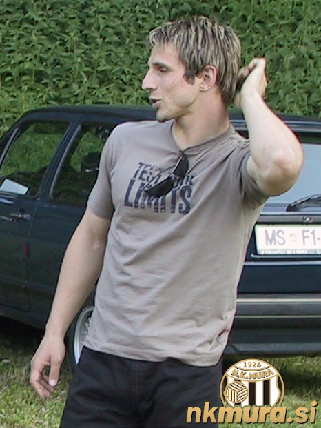 Almir Sulejmanović leta 2004.