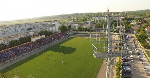 Stadion Complexul Sportiv Raional v mestu Orhei bo gostil prvo tekmo med Sfîntul Gheorgheom in Muro.