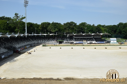 Pogled proti zahodnemu delu stadiona.