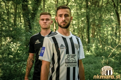 Dresi za sezono 2022/23.