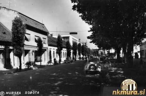 Pogled na Glavno oz. Titovo ulico v Murski Soboti.