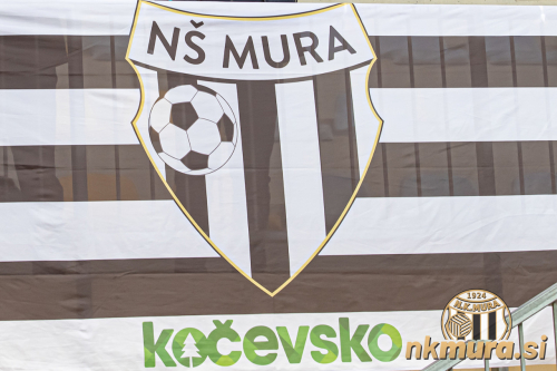 Transparent Mure v domžalskem športnem parku.
