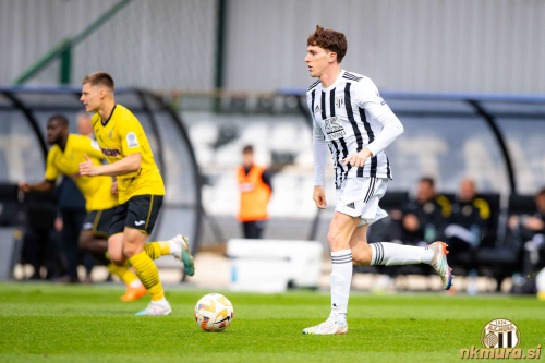 Filippo Tripi je v paru z Maruškom igral na položaju zadnjega veznega.