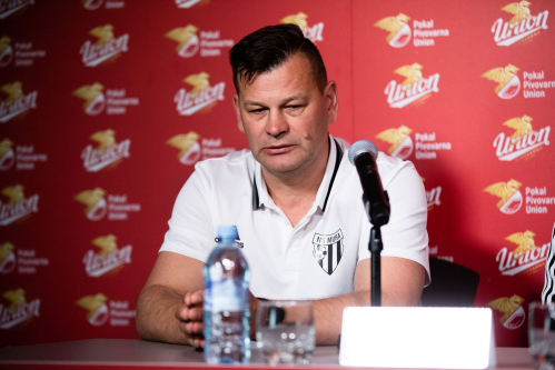 Začasni trener Mure Robert Berendijaš.