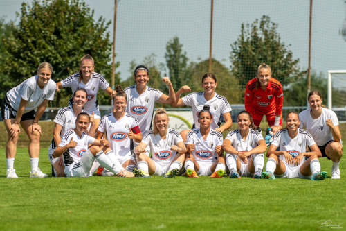 Zgornja vrsta od leve: Dolinar, Rakovec, E. Kos, Hrga in Kocijan. Sedijo: Gornela, Malakhova, Kolbl, Vilčnik, De Jesus Matos, Hofman, Bomfim in Kos.