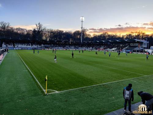 Ogrevanje v polčasu.