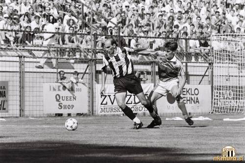 Marijan Bakula na tekmi Mura : Žalgiris (24. avgust 1995).