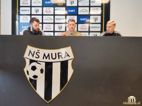 Novinarska konferenca. Od leve: Smiljan Kuhar (predstavnik za medije), Robert Koren (športni direktor) in Aljaž Antolin.