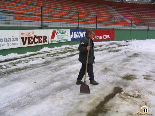 Vodja čiščenja in Murin vzdrževalec Jože Ščančar Mimi.
