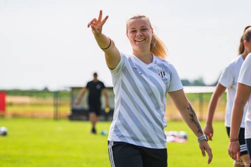 Noelle Vilčnik.