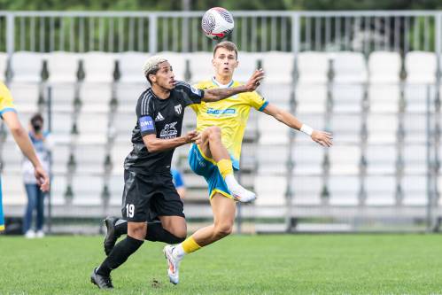 Diogo Bezerra na tekmi proti Kopru.