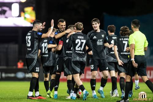 Veselje murašev. Od leve: Zogkos, Olson, Sadriu, Maroša, Koren, Kumer Čelik, Tripi in Junčaj.