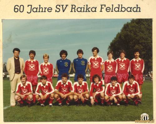 Vladimir Kukanja v dresu Feldbacha leta 1979. Stoji v zgornji vrsti šesti z leve.