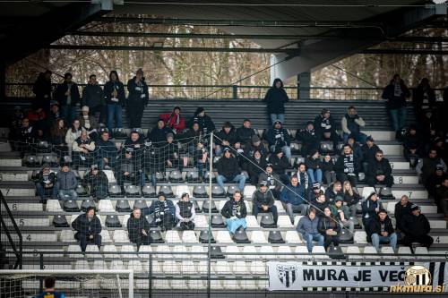 Premraženi gledalci na Fazaneriji.