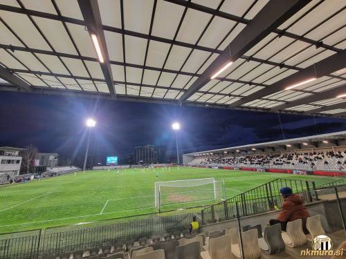 Pogled na stadion Bonifika.