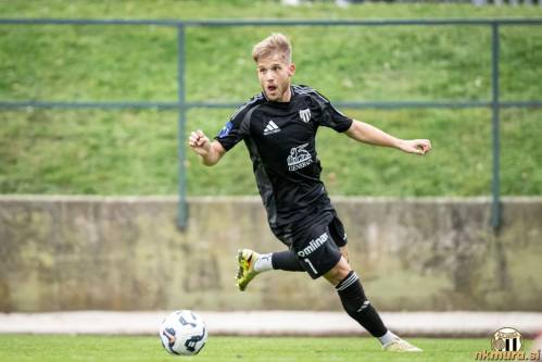 Niko Kasalo.