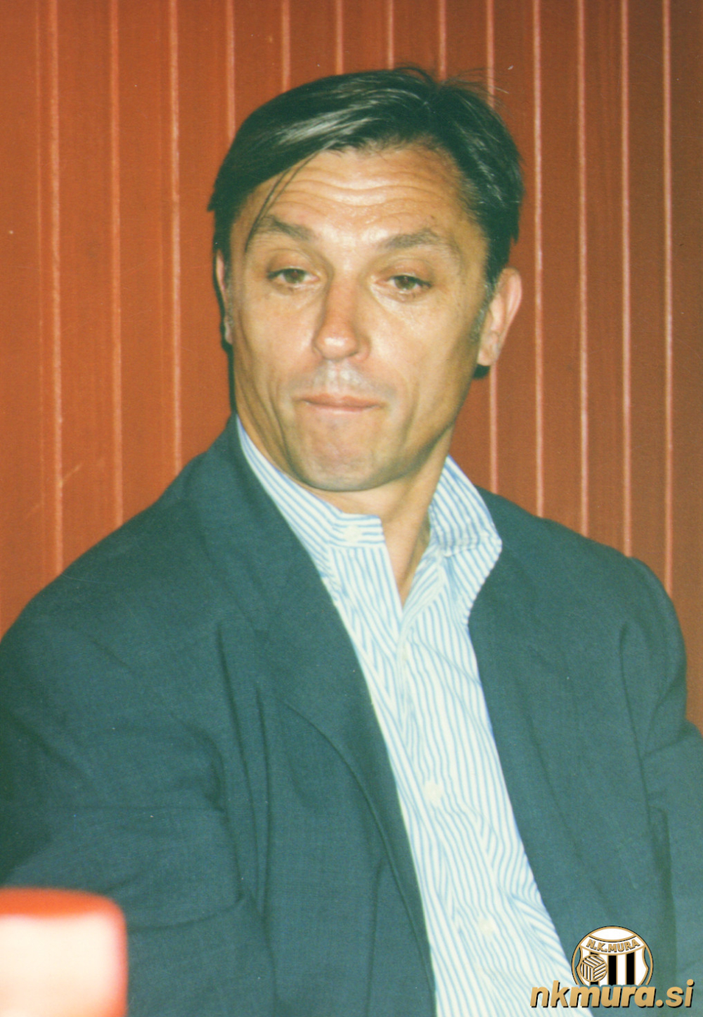 Zlatko Kranjčar na  novinarski konferenci ob podpisu pogodbe z Muro.